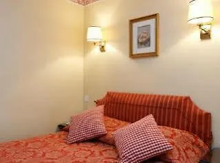 Queen Mary Opera Ξενοδοχείο 4*