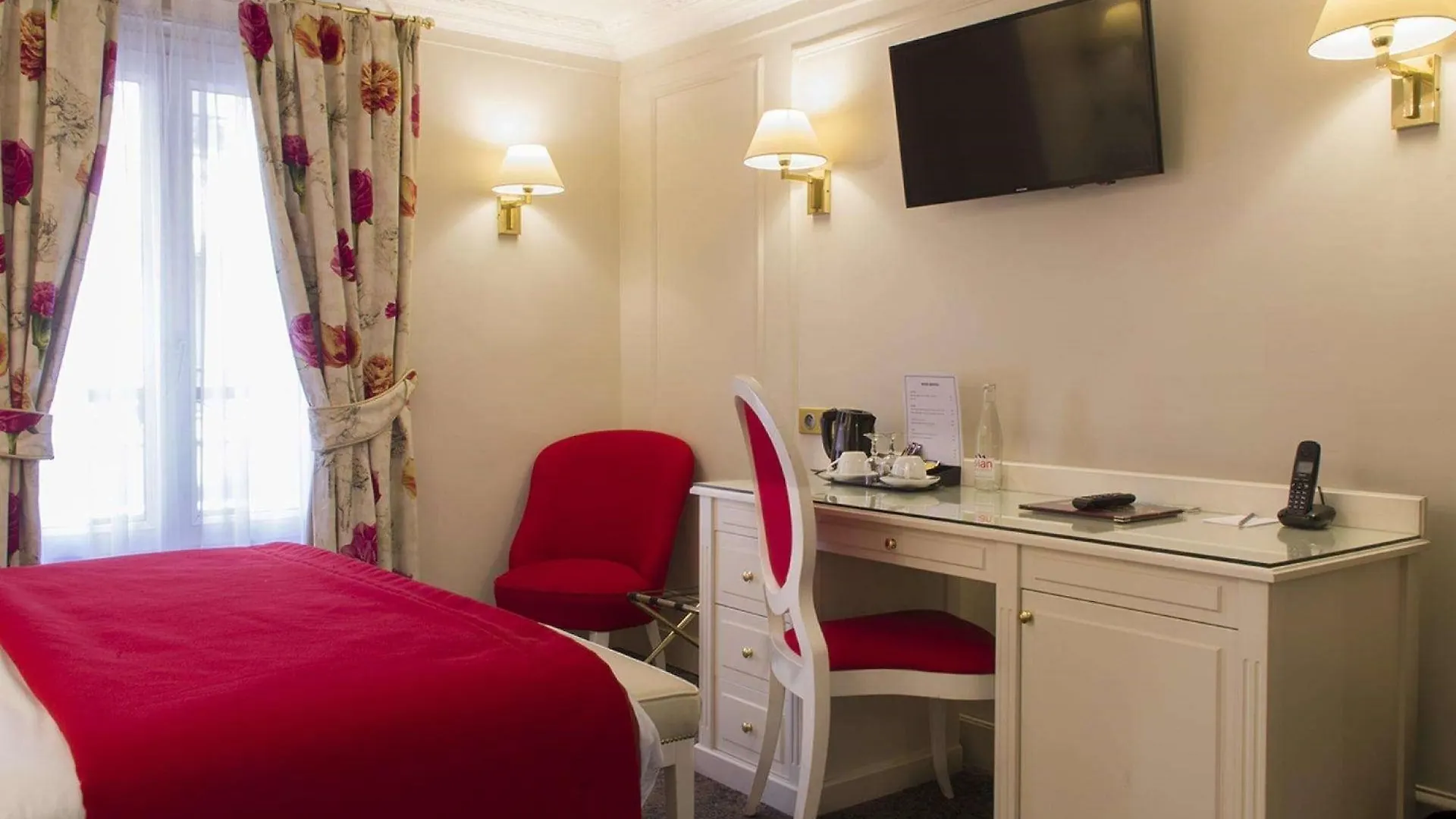 Queen Mary Opera Hotel