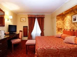 Queen Mary Opera Hotel Paryż
